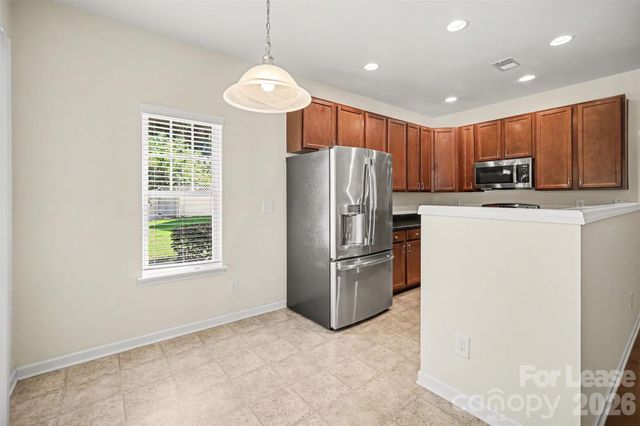 13809 Singleleaf Lane, Charlotte, NC 28278