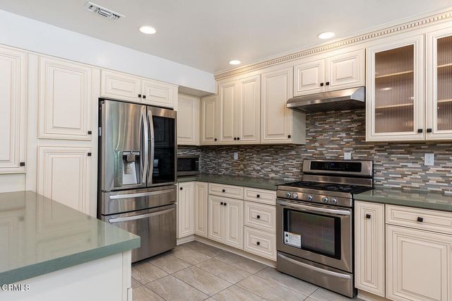 781 Starlight Heights Drive, La Canada Flintridge, CA 91011