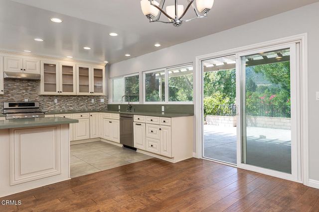 781 Starlight Heights Drive, La Canada Flintridge, CA 91011