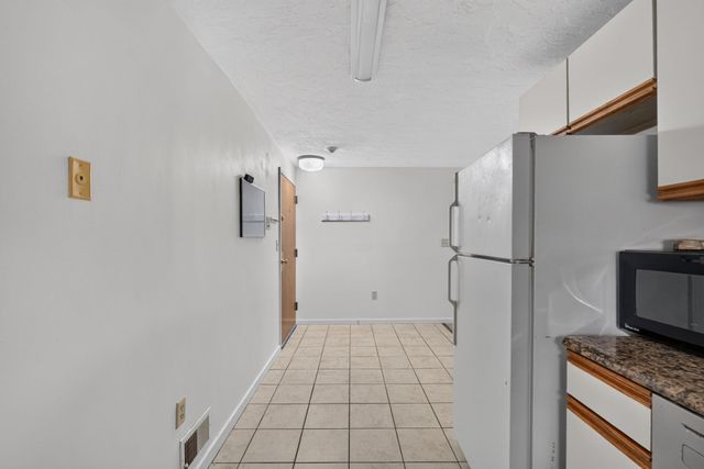 189 Littleton Rd 15, Chelmsford, MA 01824