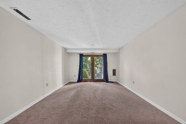 189 Littleton Rd 15, Chelmsford, MA 01824