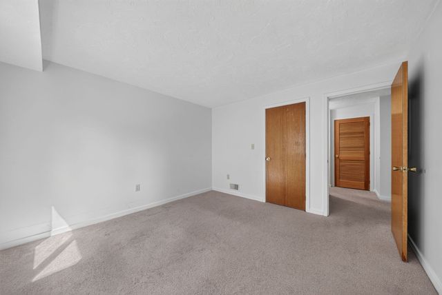 189 Littleton Rd 15, Chelmsford, MA 01824