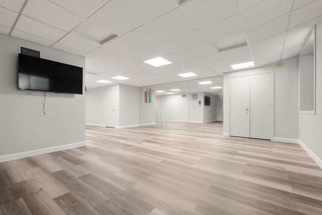 214 Allandale Rd B, Boston, MA 02467