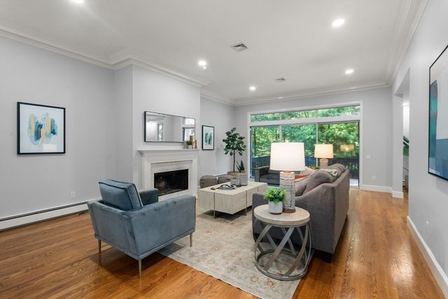 214 Allandale Rd B, Boston, MA 02467