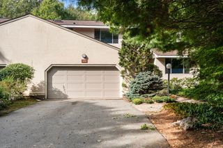 214 Allandale Rd B, Boston, MA 02467