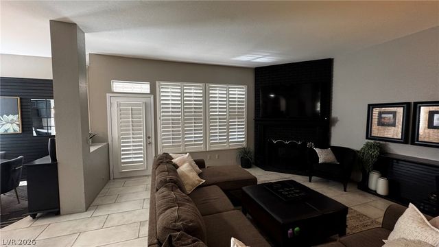 2921 Channel Rock Drive, Las Vegas, NV 89117