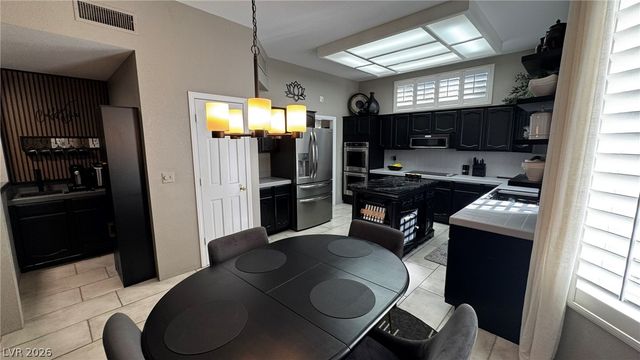 2921 Channel Rock Drive, Las Vegas, NV 89117