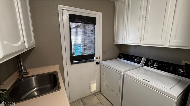 2921 Channel Rock Drive, Las Vegas, NV 89117