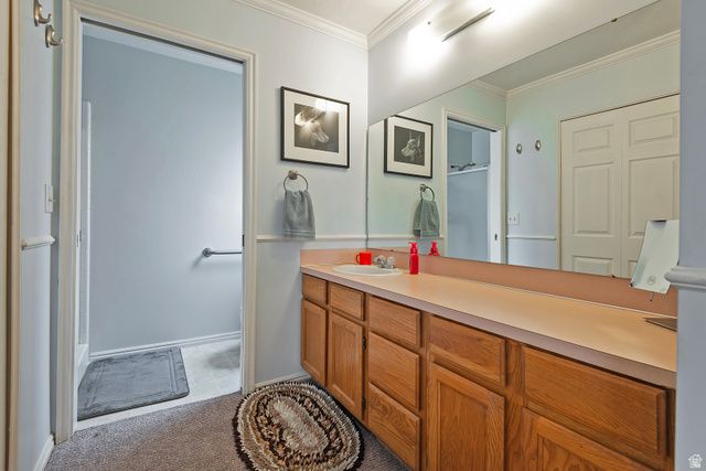 1077 E DEERWALK LN, Ogden, UT 84404