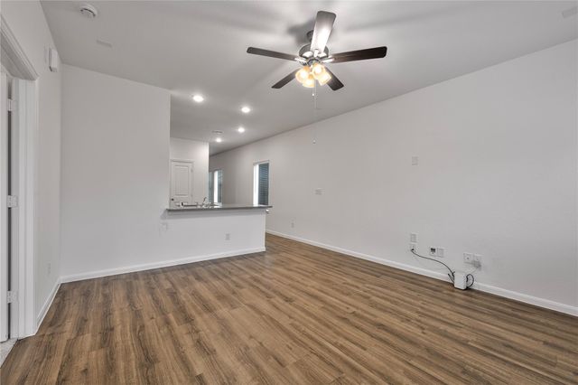 9626 Summer Shadow Way, Houston, TX 77078