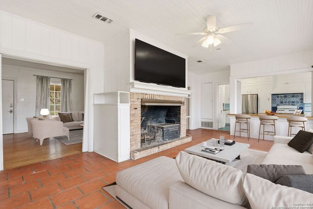 247 Club, San Antonio, TX 78201