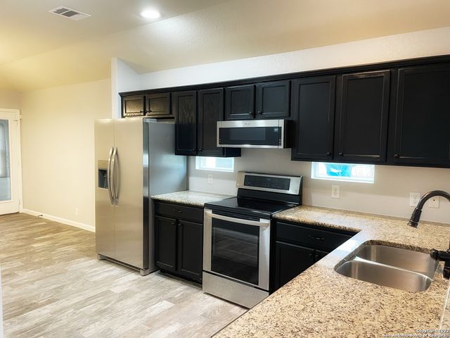 518 MELODY WIND, New Braunfels, TX 78130