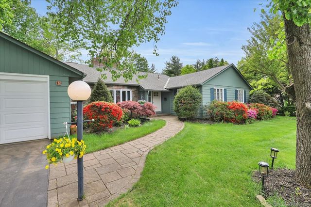 11 West Ridge Drive, West Hartford, CT 06117