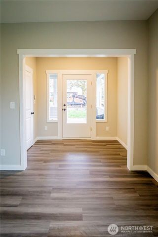 926 TULLIS Street NE, Olympia, WA 98506