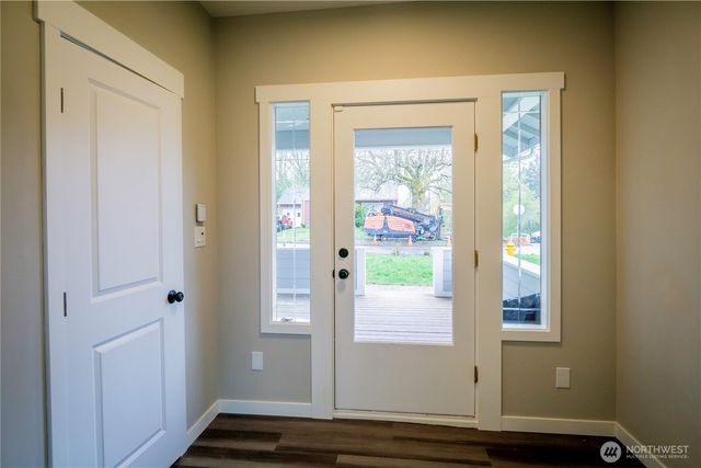 926 TULLIS Street NE, Olympia, WA 98506