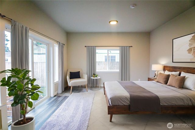 926 TULLIS Street NE, Olympia, WA 98506