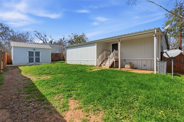 3011 Sky Court, Granbury, TX 76049