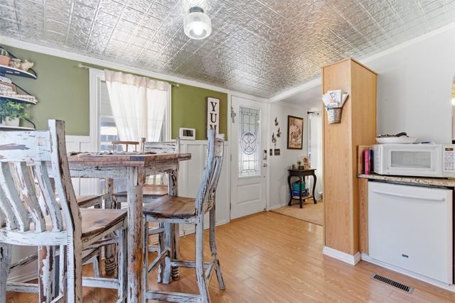 3011 Sky Court, Granbury, TX 76049