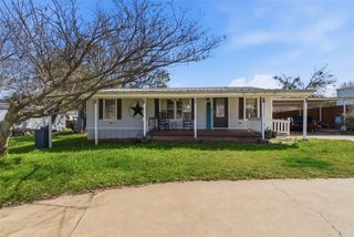 3011 Sky Court, Granbury, TX 76049