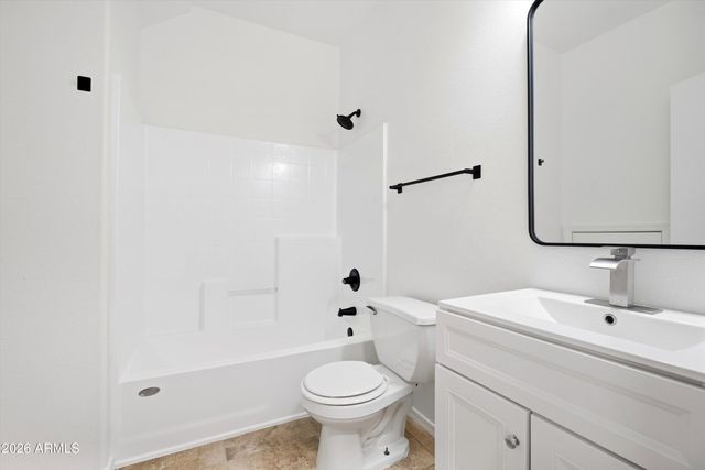 1575 E BAYLOR Lane B, Gilbert, AZ 85296