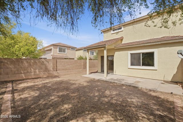 1575 E BAYLOR Lane B, Gilbert, AZ 85296