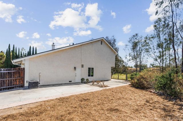 4614 La Cuenta Dr., San Diego, CA 92124