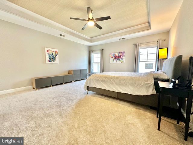 5643 TOWER HILL CIR, Alexandria, VA 22315
