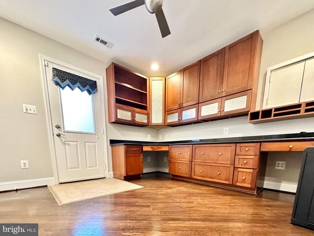 5643 TOWER HILL CIR, Alexandria, VA 22315