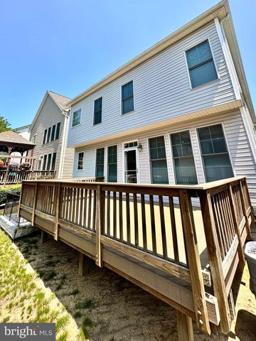 5643 TOWER HILL CIR, Alexandria, VA 22315