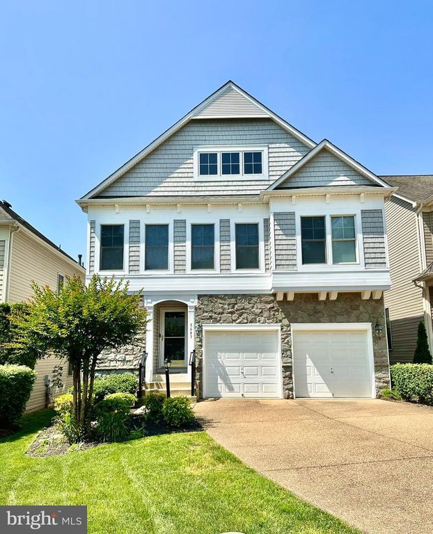 5643 TOWER HILL CIR, Alexandria, VA 22315
