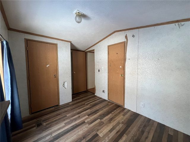 5063 South Cooper Hill Road, Humphrey, NY 14743