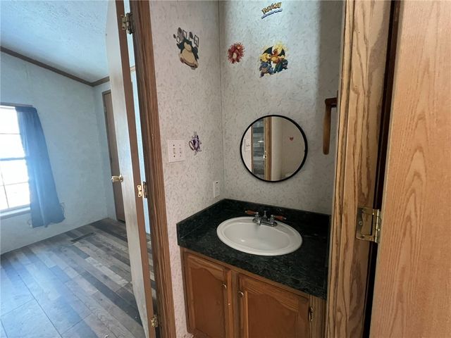 5063 South Cooper Hill Road, Humphrey, NY 14743