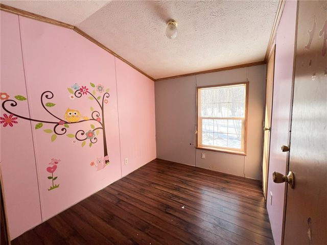 5063 South Cooper Hill Road, Humphrey, NY 14743