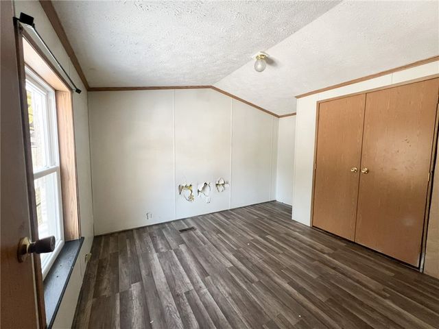 5063 South Cooper Hill Road, Humphrey, NY 14743