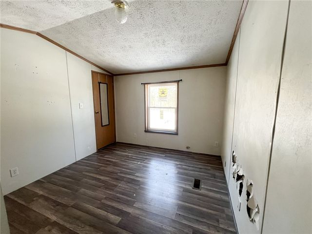 5063 South Cooper Hill Road, Humphrey, NY 14743