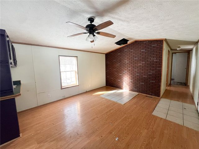 5063 South Cooper Hill Road, Humphrey, NY 14743