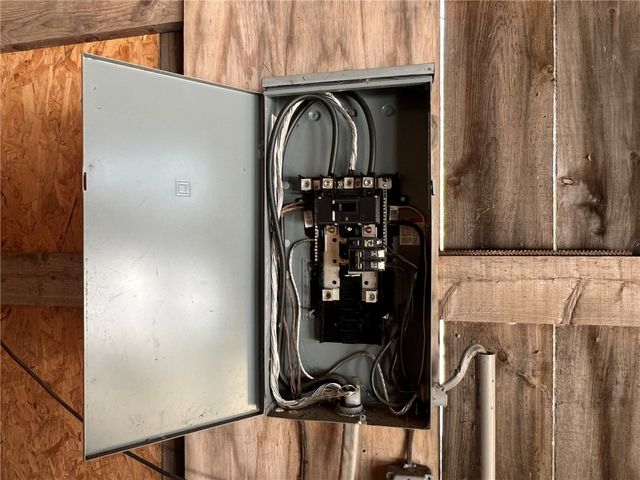 5063 South Cooper Hill Road, Humphrey, NY 14743