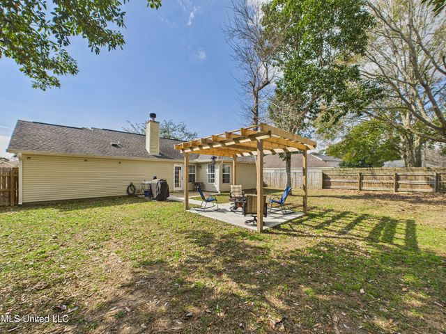 8921 Margurite Drive, Ocean Springs, MS 39564