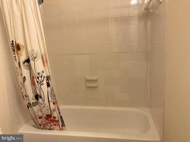 401 BEN NEUIS PL, Fredericksburg, VA 22405