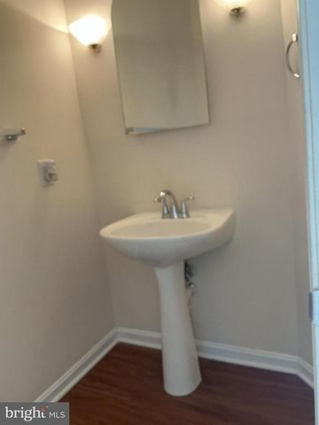 401 BEN NEUIS PL, Fredericksburg, VA 22405