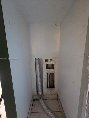 15675 SW 82nd Cir Ln 3-3, Miami, FL 33193