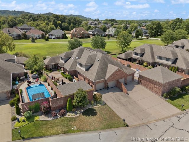 12206 Bridgeway Court, Sellersburg, IN 47172