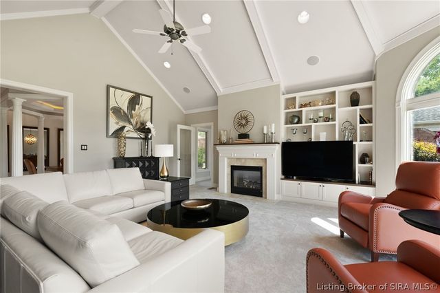 12206 Bridgeway Court, Sellersburg, IN 47172