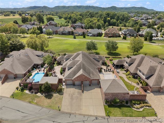 12206 Bridgeway Court, Sellersburg, IN 47172