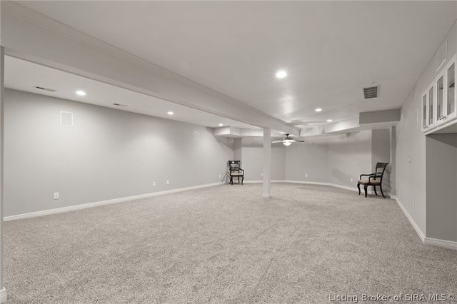 12206 Bridgeway Court, Sellersburg, IN 47172