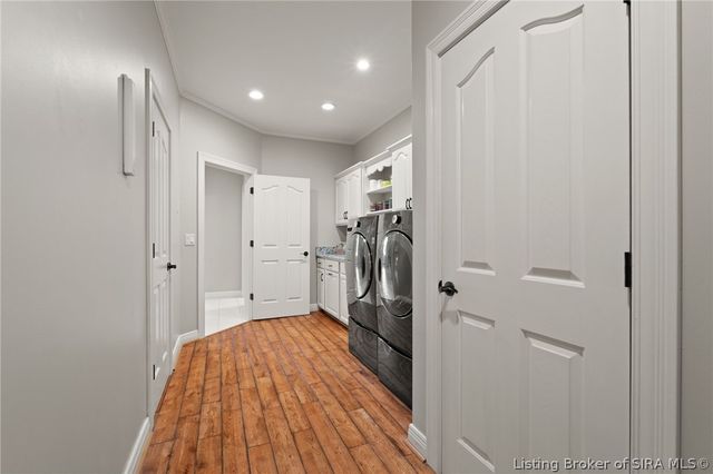 12206 Bridgeway Court, Sellersburg, IN 47172