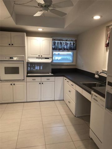 7907 SAILBOAT KEY BOULEVARD S 105, South Pasadena, FL 33707