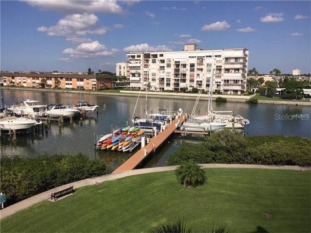 7907 SAILBOAT KEY BOULEVARD S 105, South Pasadena, FL 33707