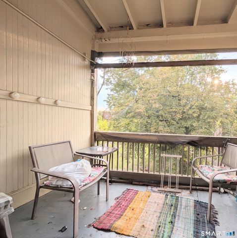 557 Wilmot Avenue 6, Bridgeport, CT 06607