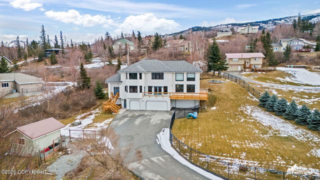 17135 Belarde Avenue, Anchorage, AK 99516